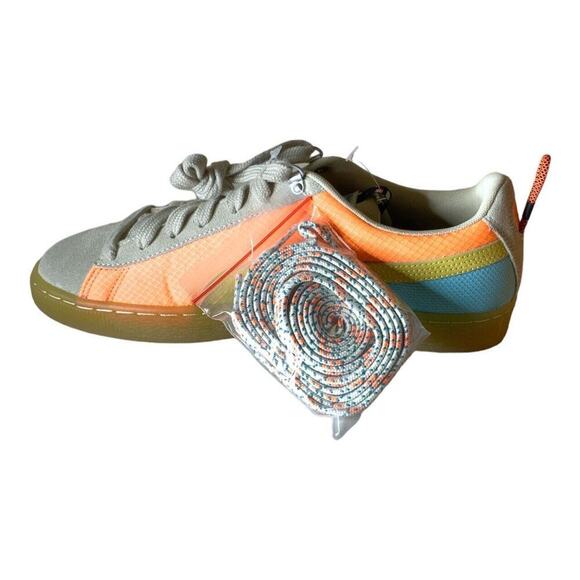 Puma Suede Classics RARE Hill Camp Shoes Men's Size 10.5 Citrus Low Top Sneakers - Picture 3 of 11